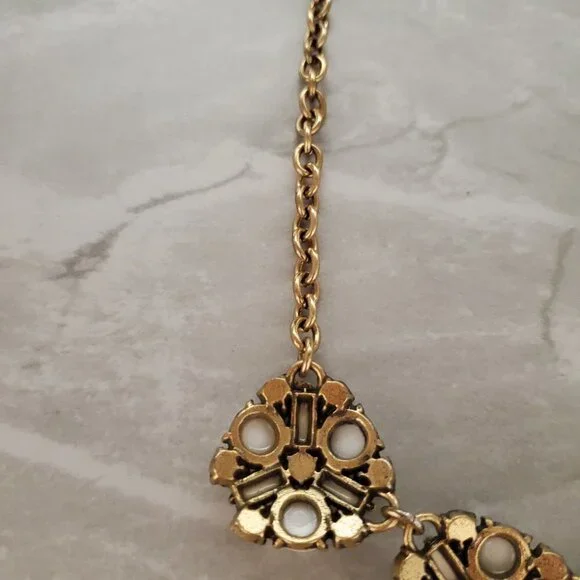 💖 J.Crew White Rhinestones Crystals Cluster Statement Necklace 💖 - Picture 15 of 16